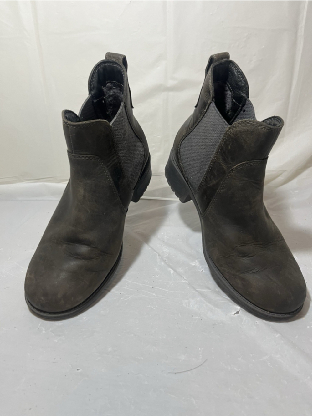 UGG Australia Bonham II Chelsea Boot Waterproof Leather size Women's 6.5 - Picture 15 of 16